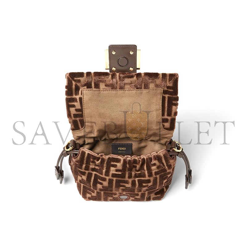 FENDI MAMMA BAGUETTE SMALL 8BS105AT14F0L1B (16*13*10cm)